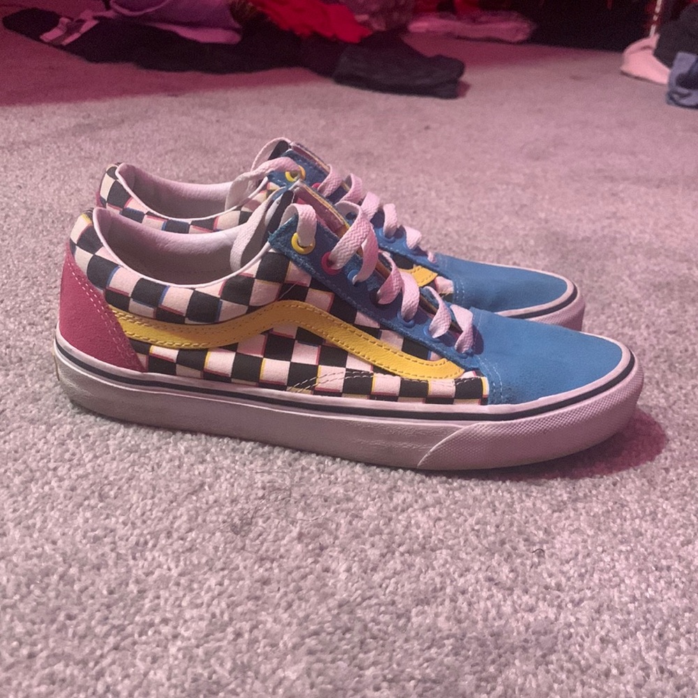 Crazy Check Vans